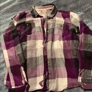 Women’s flannel long sleeve shirt